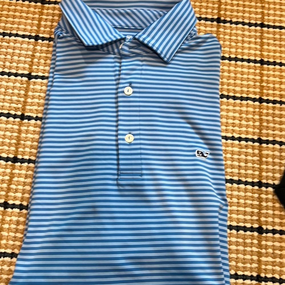 Vineyard vines collard shirt